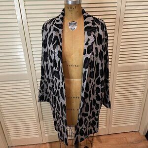 TAHARI Sweater/Coat Open Front Animal Print Black & Gray Size L